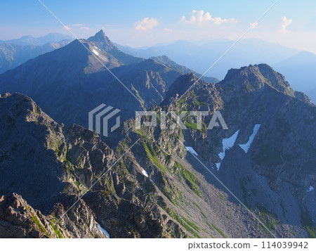 從奧穗高岳眺望矢裡岳 114039942