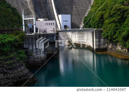 宮瀨水壩洩水口景觀 114041097
