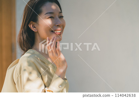 女生 女孩 女性 114042638