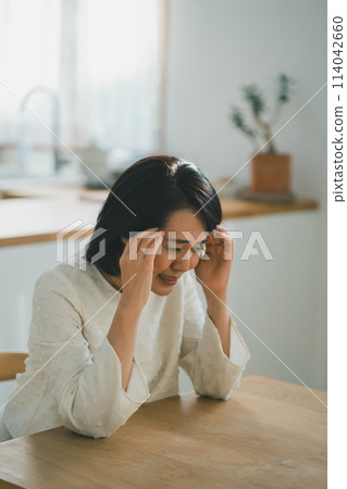 女生 女孩 女性 114042660