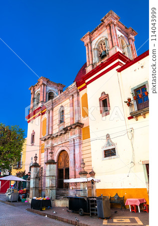 Santa Casa de Loreto Temple in the old town of Guanajuato in Mexico 114043999
