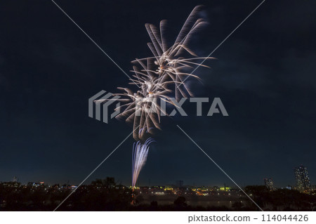 Katsushika Summer Fireworks Festival, Tokyo Katsushika Summer Fireworks Festival, Tokyo 114044426