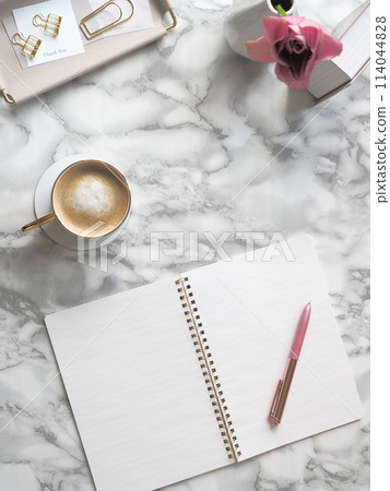 時尚筆記本 114044828