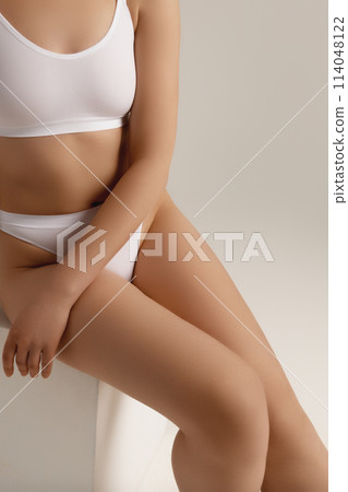 Perfect body of young and beautiful woman in 114048122