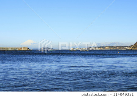 Fuji seen from Hayama Fuji seen from Hayama 114049351