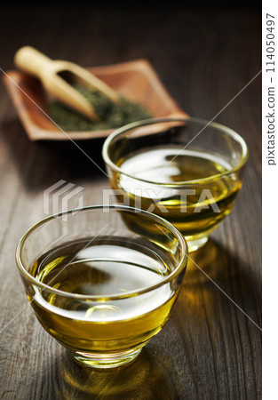 冷綠茶和茶葉 冷綠茶和茶葉 114050497