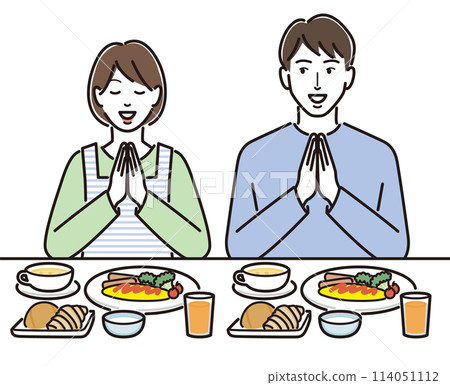 A couple eating western food together 114051112