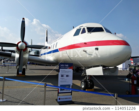 HS-748 at the Air Show 114051226