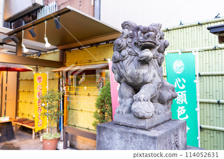 烏森神社，位於東京都港區的後巷 114052631