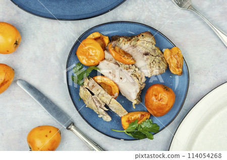Baked pork meat with medlar. 114054268