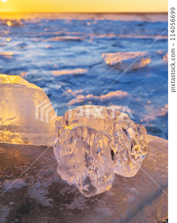Jewelry ice on Otsu Coast in the morning glow at the mouth of the Tokachi River in Hokkaido in winter 114056699