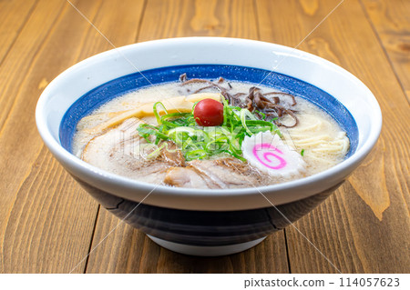 Make Asahikawa Santoka Ramen! 114057623