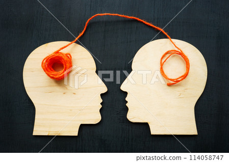 The thread rewinds from one head to another as a concept of training, mentoring, psychotherapy. The thread rewinds from one head to another as a concept of training, mentoring, psychotherapy. 114058747