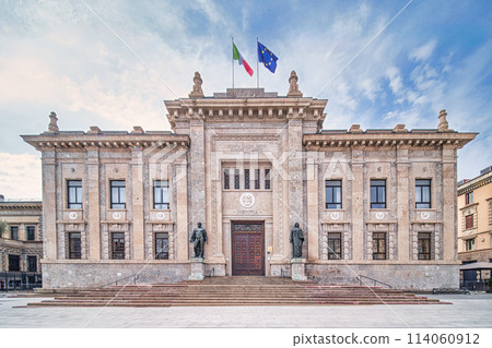 Bergamo Italy. Palazzo di giustizia Bergamo Italy. Palazzo di giustizia 114060912