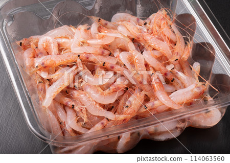 [Shizuoka Prefecture] Sakura shrimp for eating raw 114063560