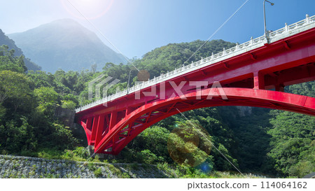 台灣花蓮太魯閣沙卡步道紅鐵橋台灣希里恩太魯閣沙卡紅鐵橋 114064162