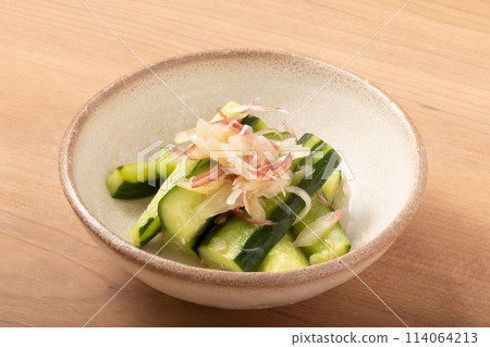 醃黃瓜和薑 114064213