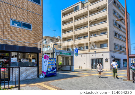Cityscape of Yokohama, Kanagawa Prefecture - Takada Station 114064220