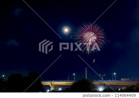 Kita Ward Fireworks Festival, Tokyo 114064409