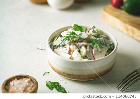 Rustic spring salad Rustic spring salad 114066743