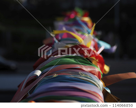 Love ribbons on the bridge over portuguese venice in Aveiro 114066850