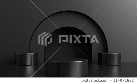 Black room with round podium and arch 114071698