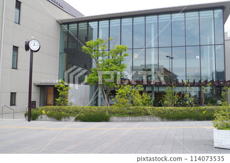 View of the Tagajo City Library building 114073535
