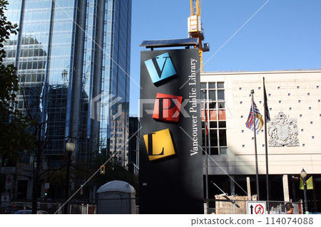 Vancouver Public Library, Canada 114074088