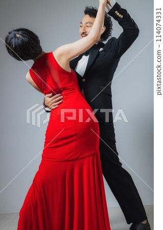 Ballroom dancing  114074331