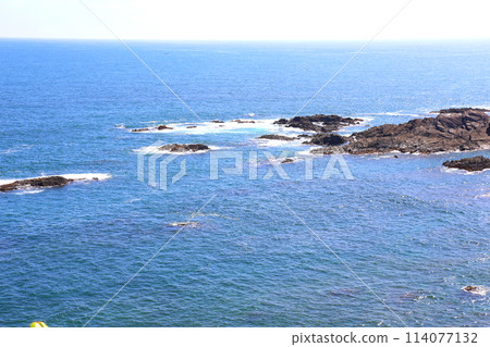 大崎燈塔、大崎燈塔、三重縣大王町、山萬山公園、伊勢灣、太平洋、縣立名切漁港、名切久喜城跡 114077132