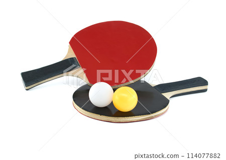 Ping pong paddles and balls isolated on white background 114077882