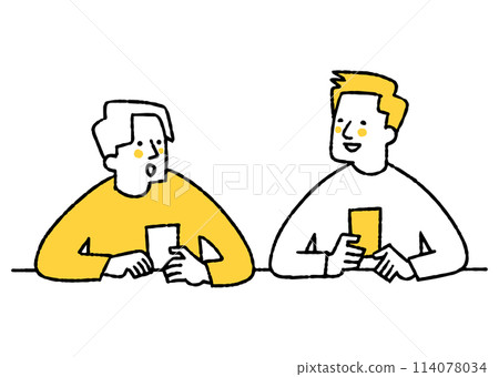 兩個男人一邊喝酒一邊聊天 114078034