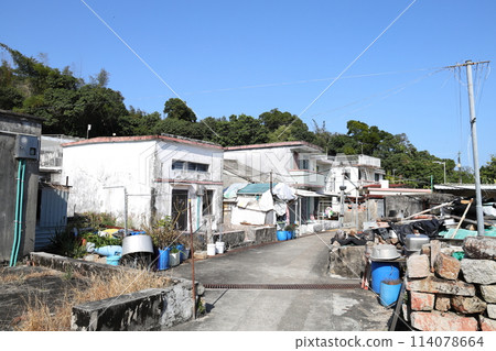 南丫島村南 Y 島，中國香港的一個偏遠島嶼 114078664