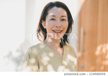 female, females, lady 114080050