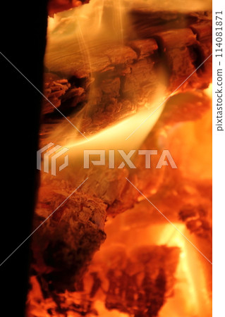 Camping BBQ bonfire Camping BBQ bonfire 114081871