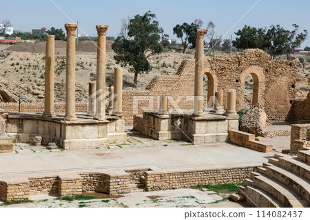 Ruins of an ancient roman theater of Sufetula. Sufetula (Subaytilah). Tunisia Ruins of an ancient roman theater of Sufetula. Sufetula (Subaytilah). Tunisia 114082437