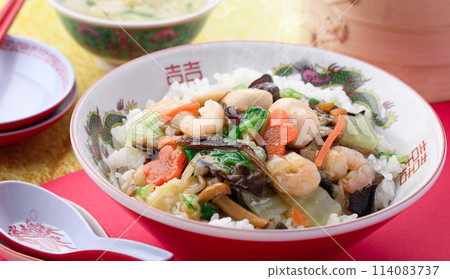 Chinese rice bowl with lots of ingredients Chinese rice bowl with lots of ingredients 114083737