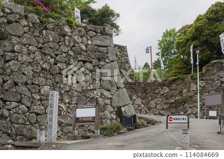 松阪城遺址正門野澤高石牆 / 三重縣松阪市 松阪城遺址正門野澤高石牆 / 三重縣松阪市 114084669