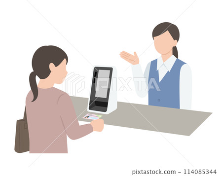 接待處的一位女士拿著「我的號碼」保險卡，另一位女士在辦公室 114085344