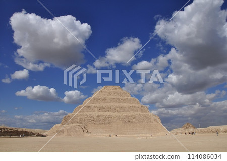 尤瑟王金字塔 114086034