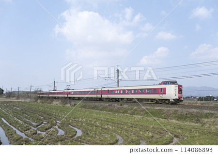 山陰本線運行的特急列車 山陰本線運行的特急列車 114086893