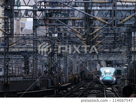 東北新幹線 114087547