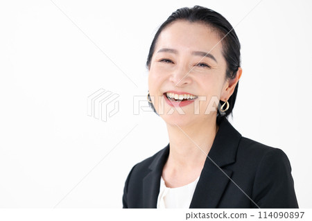 商務中年婦女 114090897