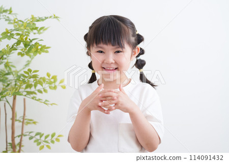 一個微笑的孩子 114091432