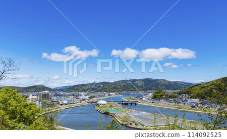 From Hiyoriyama Shrine in Ishinomaki City 114092525