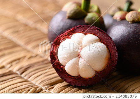 Mangosteen fruit ready to eating, Tropical fruit 114093079