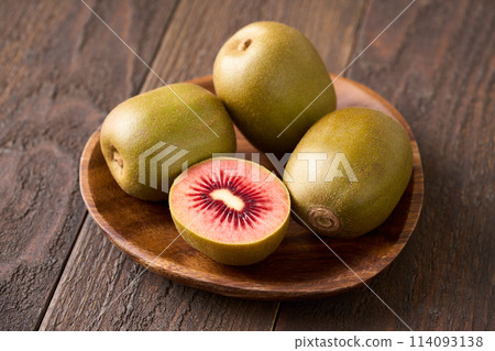 獼猴桃紅寶石紅 獼猴桃紅寶石紅 114093138