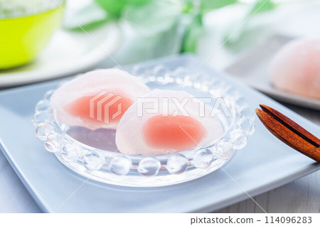 Strawberry Water Daifuku 114096283