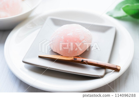 Strawberry Water Daifuku 114096288