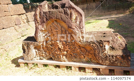 A relief with only the pediment part placed on the ground [Banteay Srei, Cambodia] 114097574